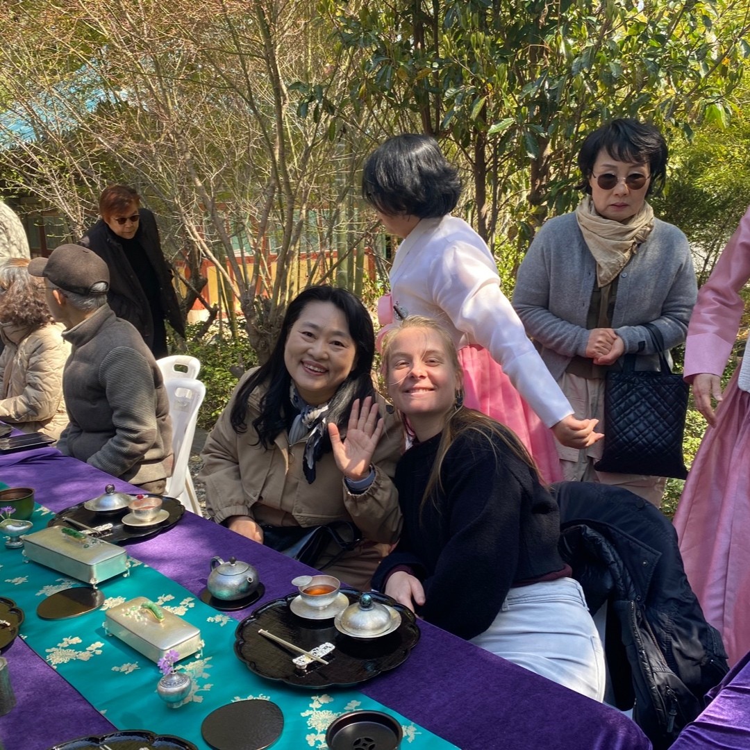 한국 전통 차 문화를 함께 경험하는 LZONE 친구들