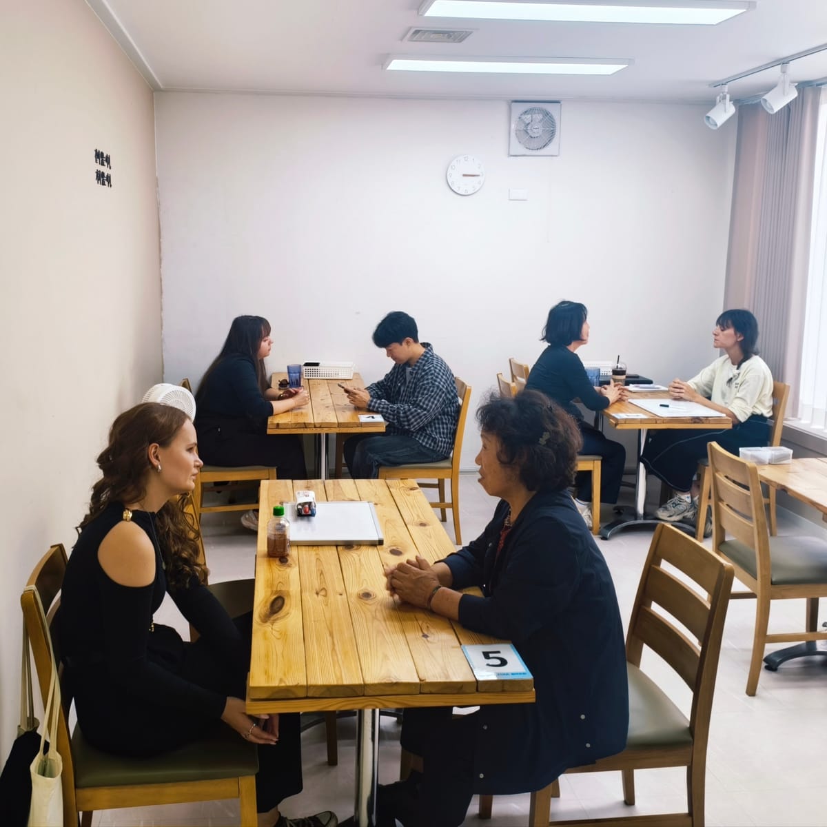 서면 영어회화 학원을 찾다가 눈을 넓히면 엘존 LZONE 이 있습니다